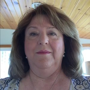 Meet your Posher, Linda